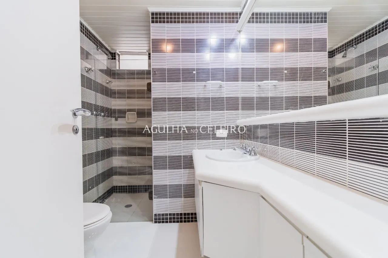 Apartamento super iluminado no Jardim Europa. – 8916 - 8916_COMLOGO-30