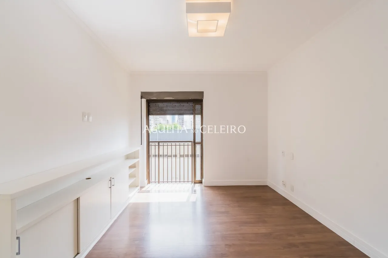 Apartamento super iluminado no Jardim Europa. – 8916 - 8916_COMLOGO-38