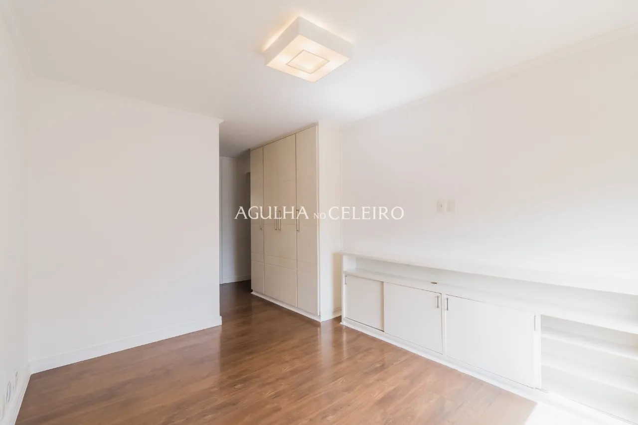 Apartamento super iluminado no Jardim Europa. – 8916 - 8916_COMLOGO-39