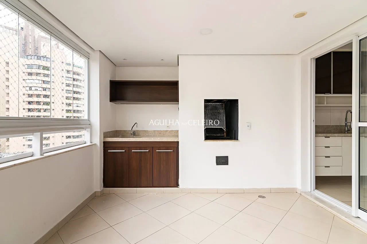 Apartamento à venda em excelente localização no bairro de Pinheiros. – 9599