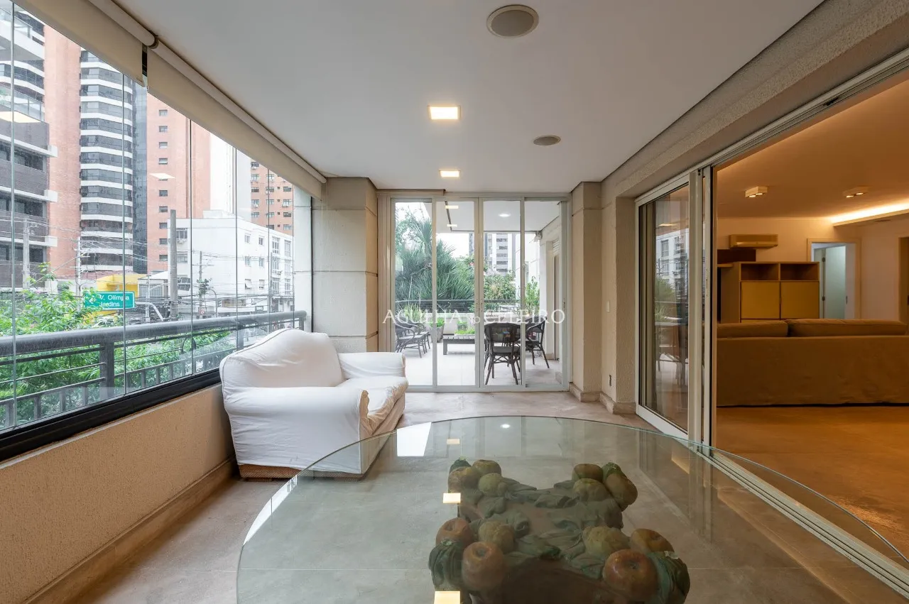 Apartamento Garden para venda e locação na Vila Nova Conceição. – AP2095