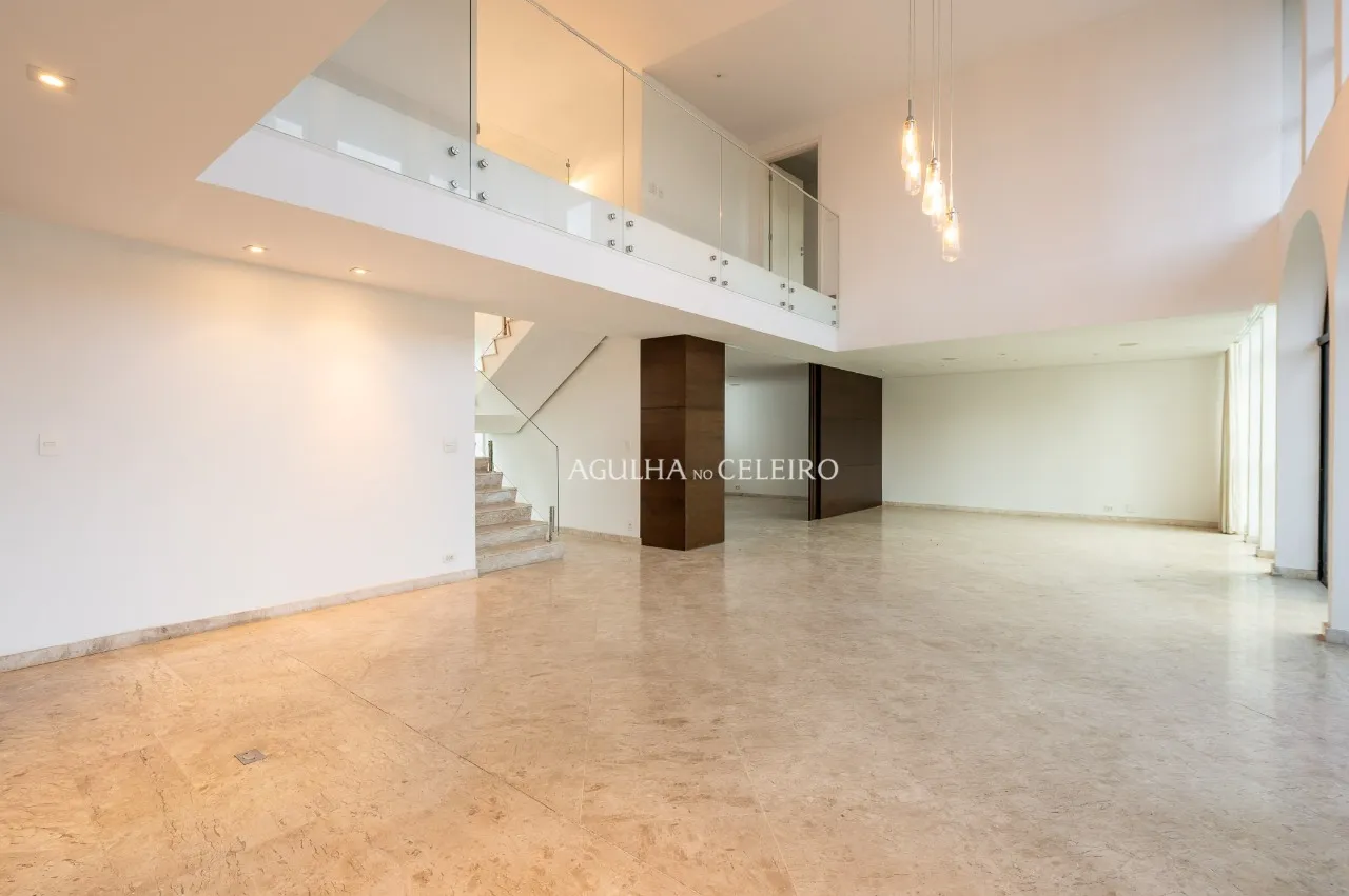 Apartamento espaçoso à venda em Moema – AP3183