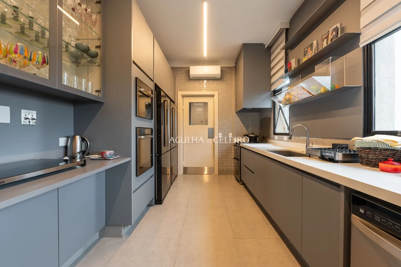 Ótima opção com vista definitiva sobre o Parque do Povo – AP3449