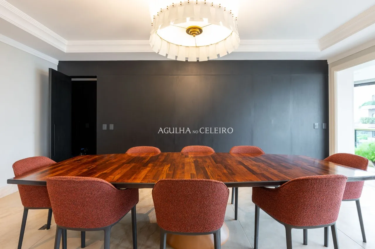 Ótima opção com vista definitiva sobre o Parque do Povo – AP3449