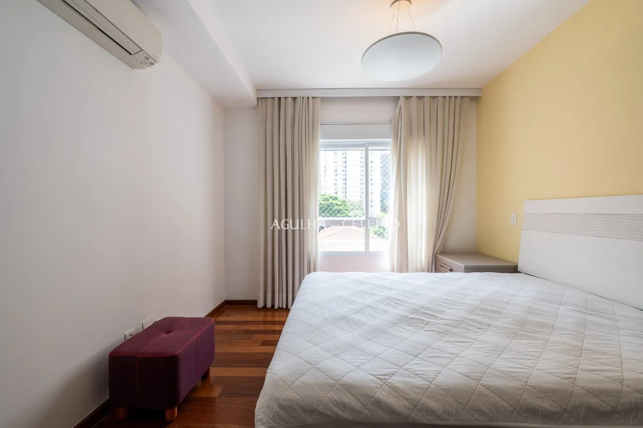 Pronto para morar, novinho e totalmente mobiliado na Vila Nova Conceição – AP4024