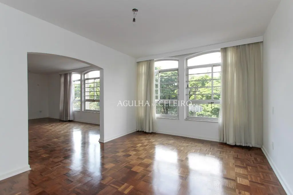Apartamento próximo ao Clube Pinheiros à venda no Jardim Europa – AP4161