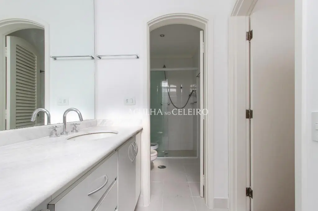 Apartamento próximo ao Clube Pinheiros à venda no Jardim Europa – AP4161