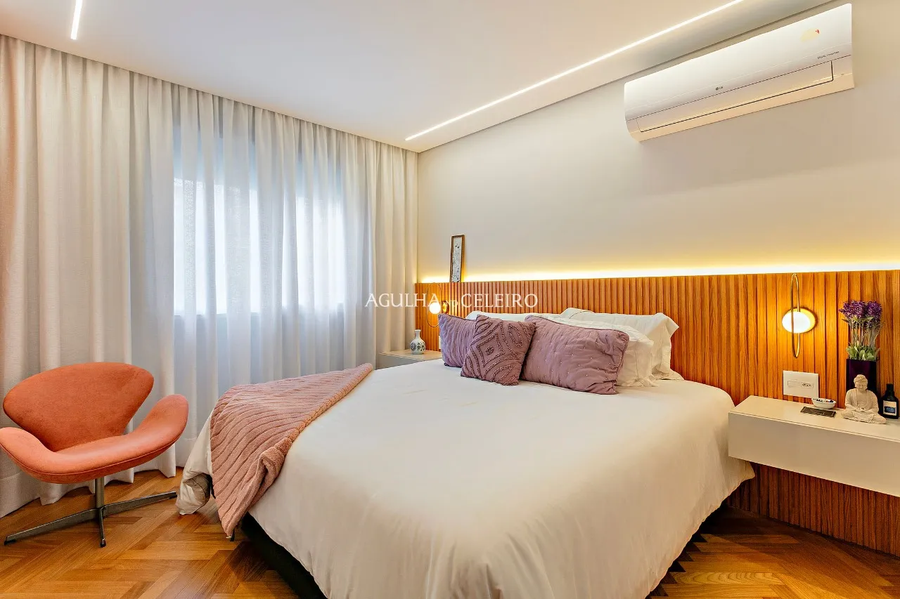 Apartamento com reforma impecável à venda no Itaim Bibi. – AP8346