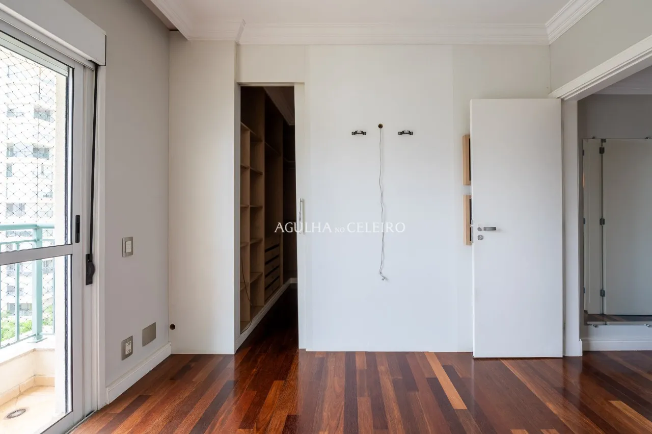 Apartamento com espaço gourmet e vista aberta à venda no Brooklin. – AP8516