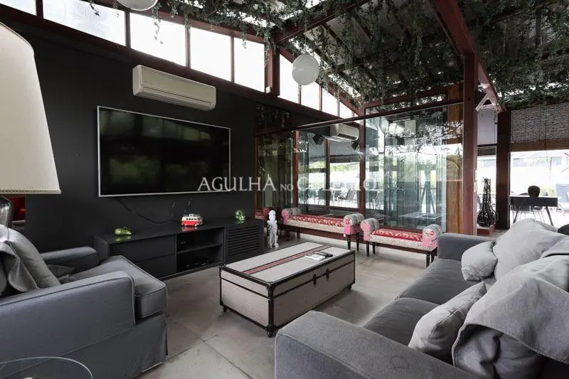 Casa de condomínio fechado para locação no Jardim Europa. – CA0655