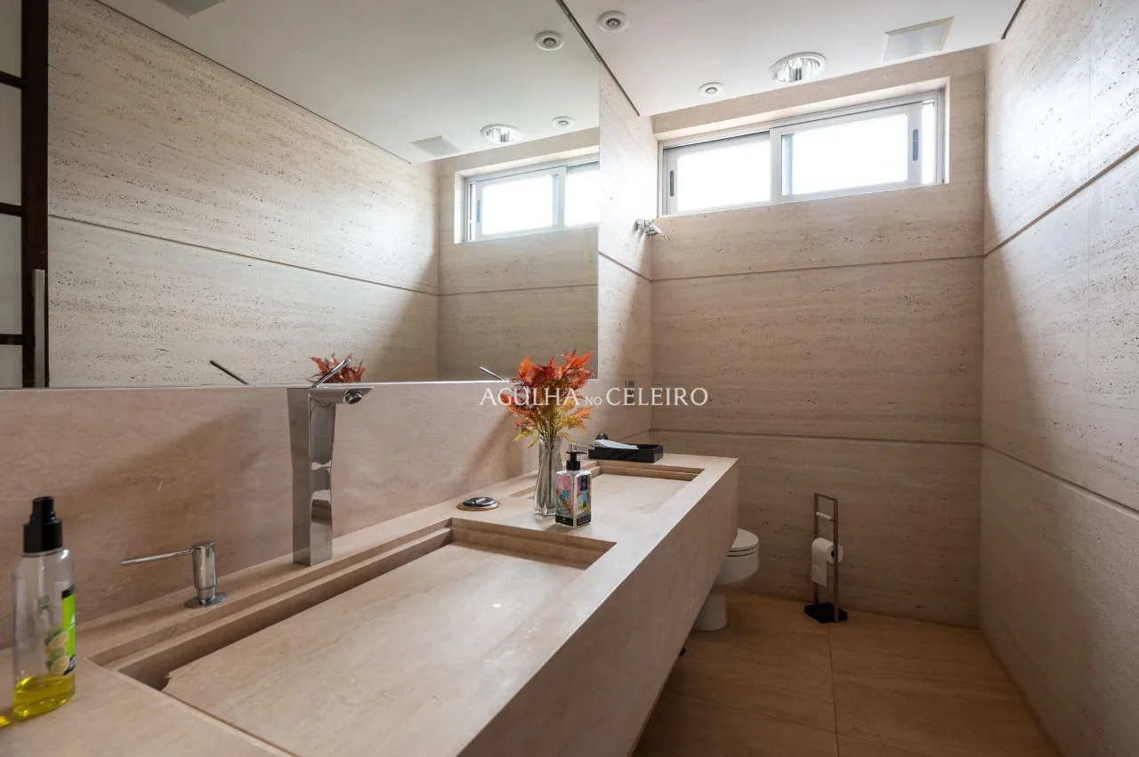 Cobertura mobiliada à venda no Jardim América. – CO0337