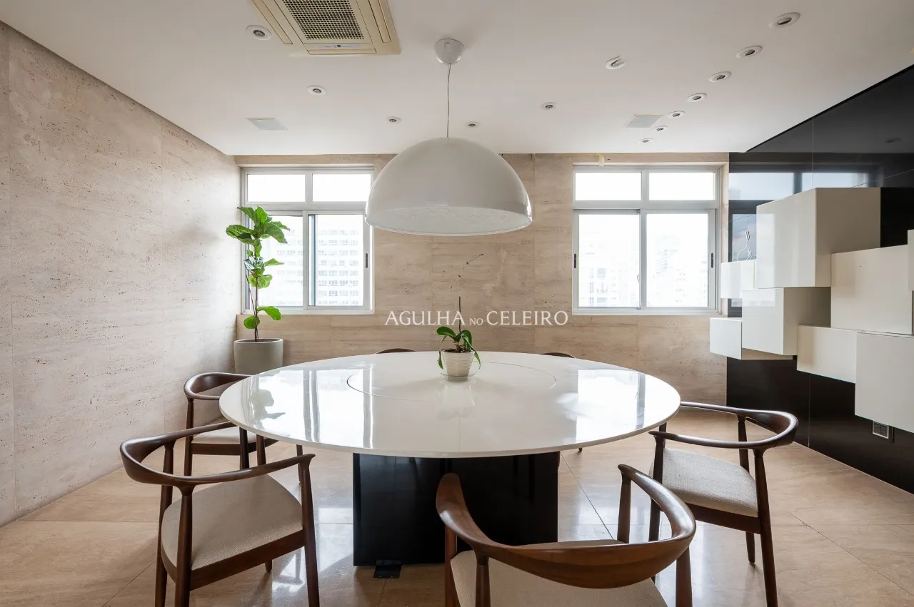 Cobertura mobiliada à venda no Jardim América. – CO0337