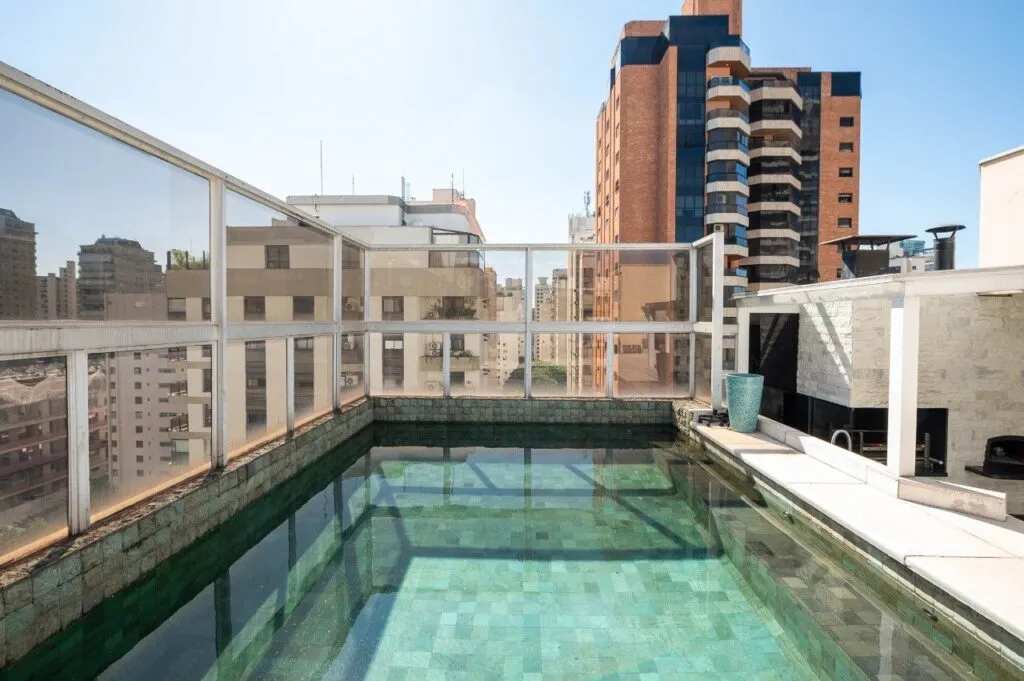 Cobertura reformada e impecável na Vila Nova Conceição – CO0674