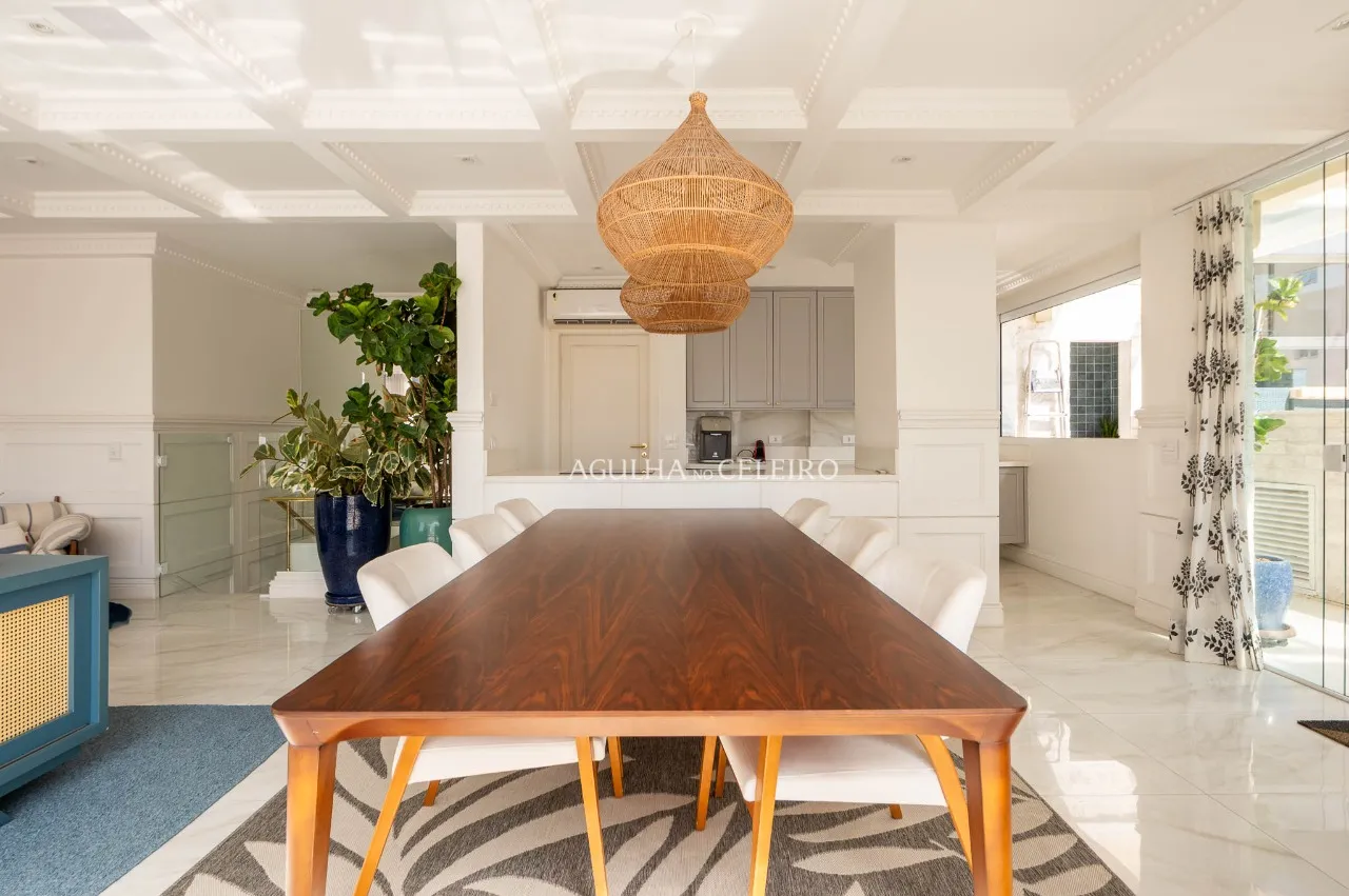 Cobertura reformada e impecável na Vila Nova Conceição – CO0674