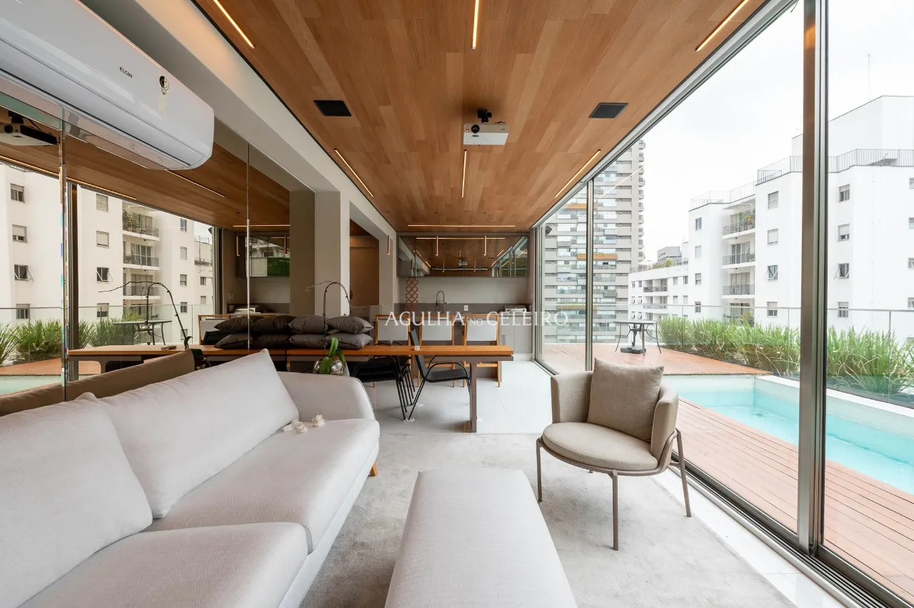 Cobertura maravilhosa à venda ou locação no Itaim Bibi – CO0733