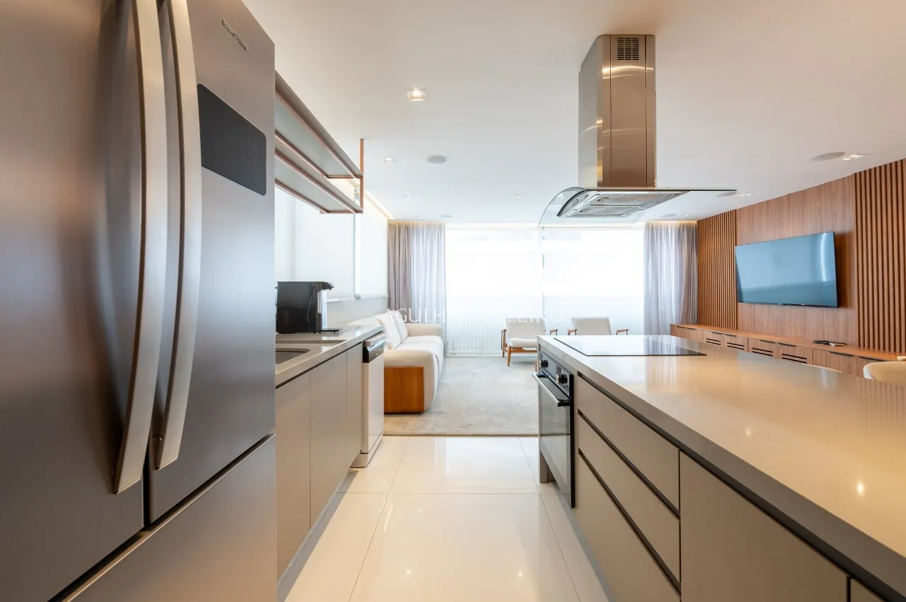 Cobertura maravilhosa à venda ou locação no Itaim Bibi – CO0733