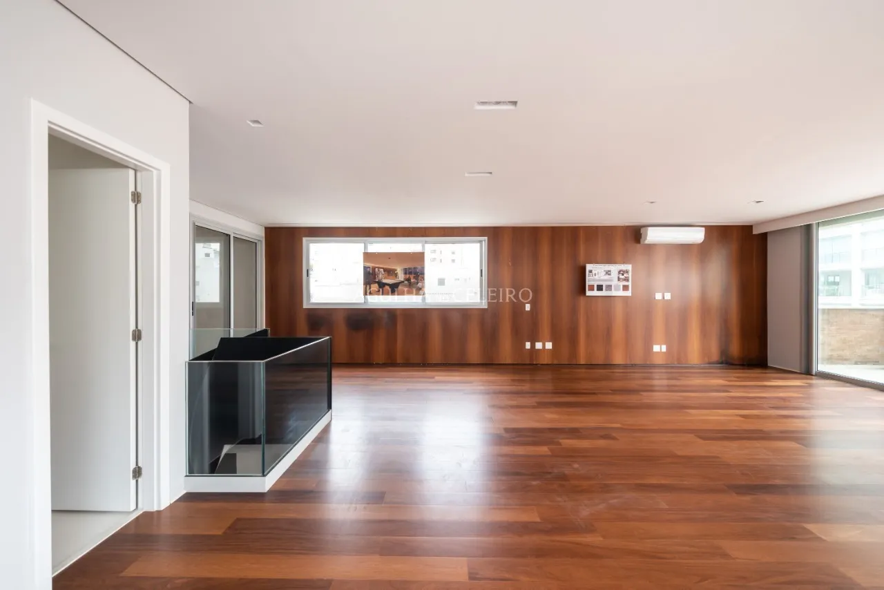 Cobertura duplex em excelente localização à venda no Jardim America. – 11877