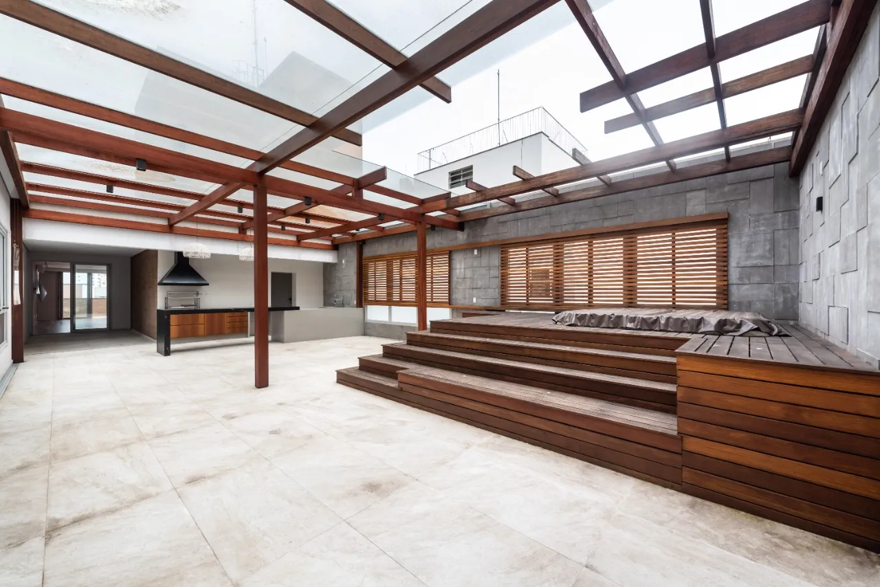 Cobertura duplex em excelente localização à venda no Jardim America. – 11877 - 054 Ofurô