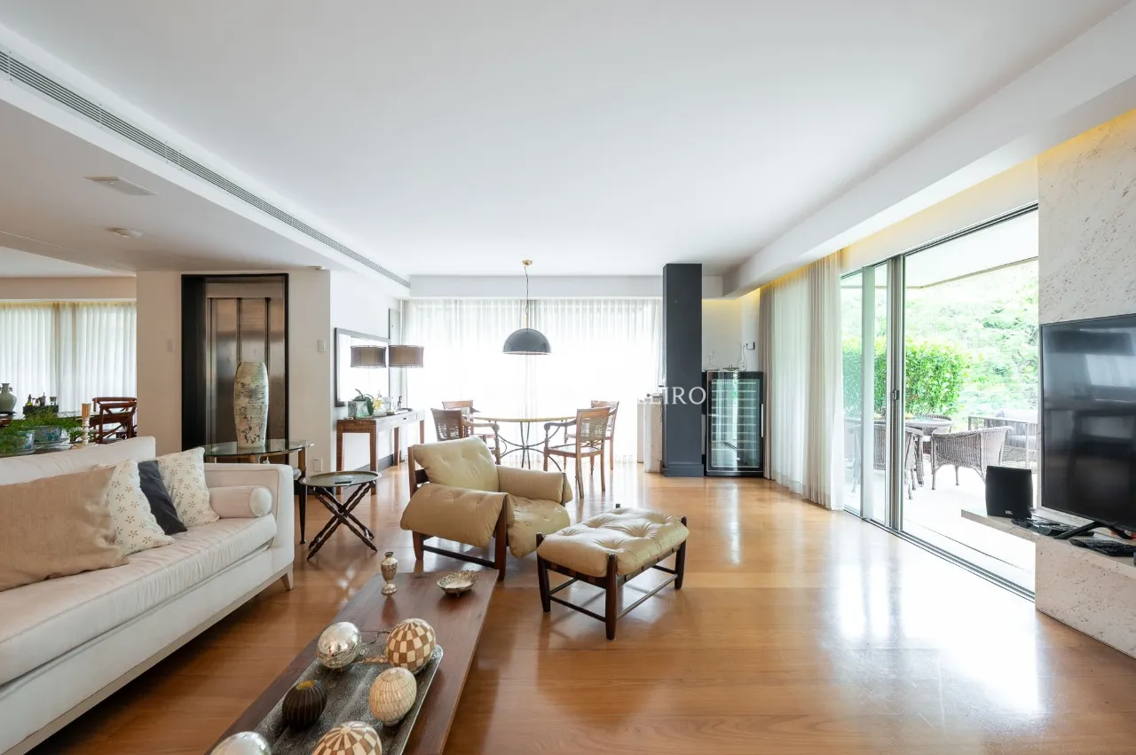 Casa em Condomínio no Alto de Pinheiros em frente ao Parque Villa-Lobos. – 14078