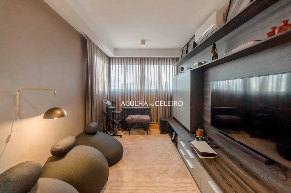 Apartamento sofisticado e encantador à venda em Moema. – 14247