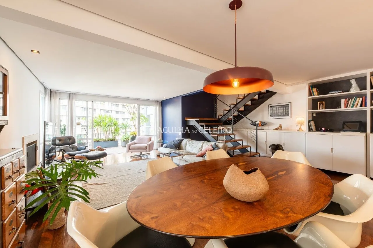 Apartamento com muito astral e luz natural, para viver com conforto no melhor da Vila Madalena. – 16826