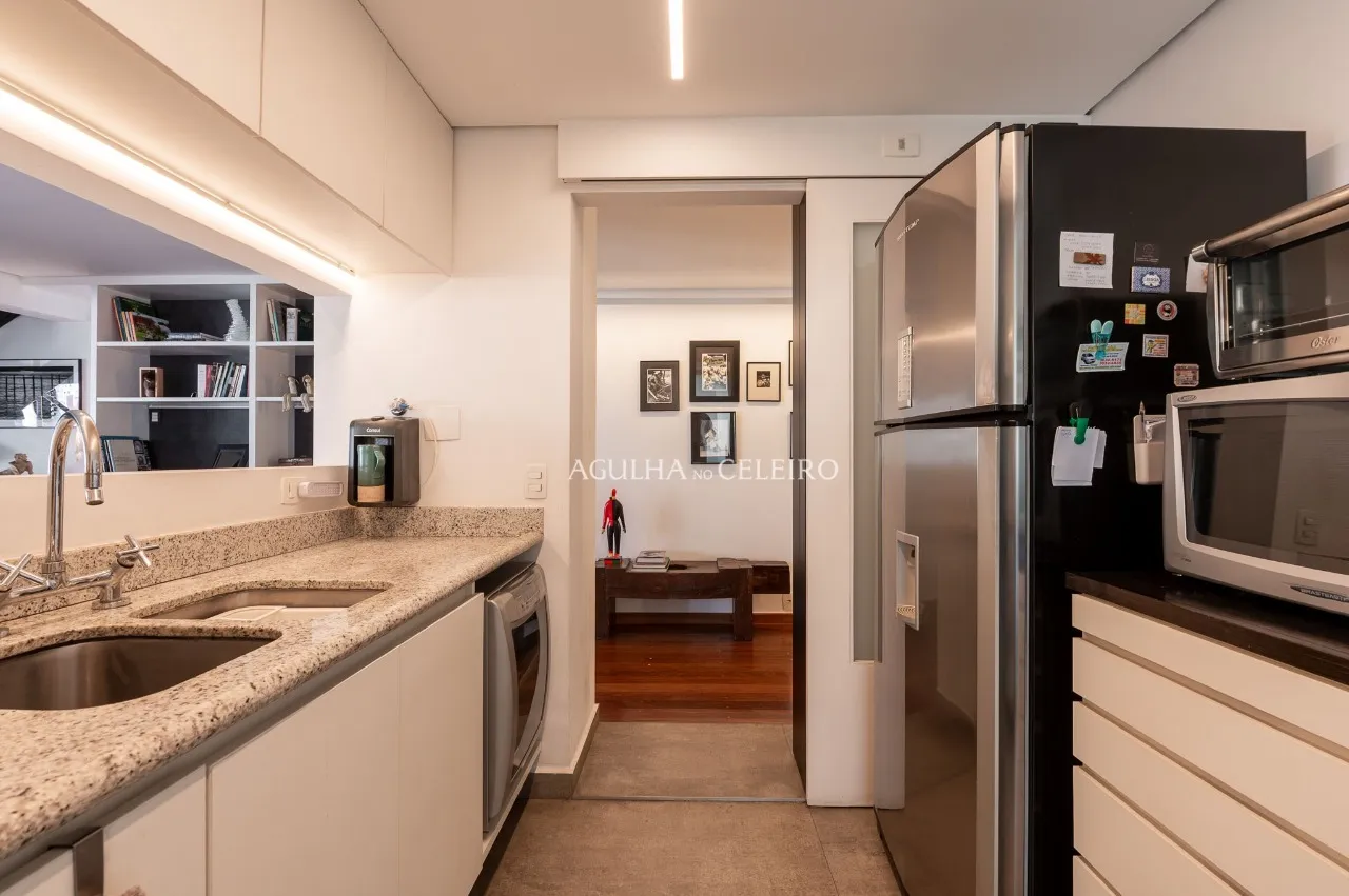 Apartamento com muito astral e luz natural, para viver com conforto no melhor da Vila Madalena. – 16826