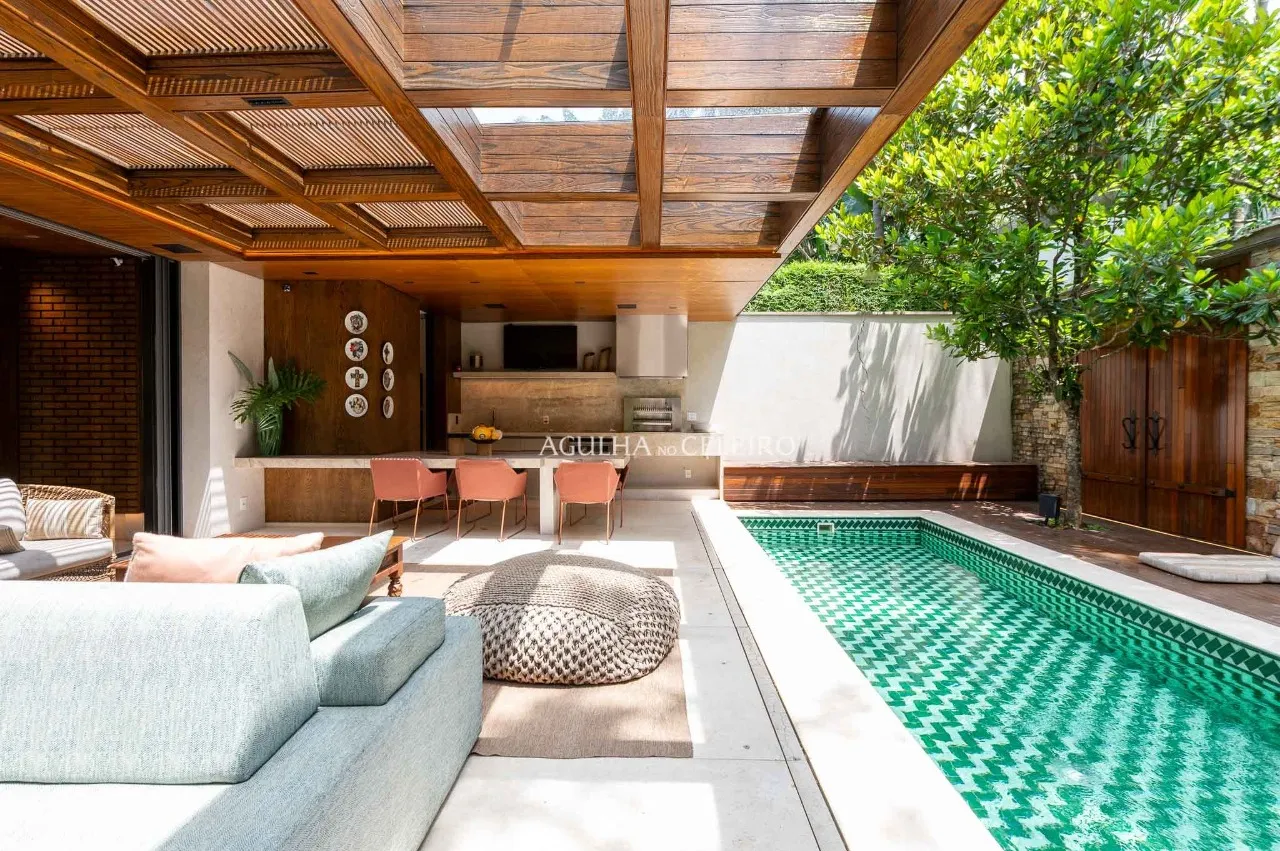 Casa maravilhosa em condomínio exclusivo à venda no Jardim Paulistano – 18680