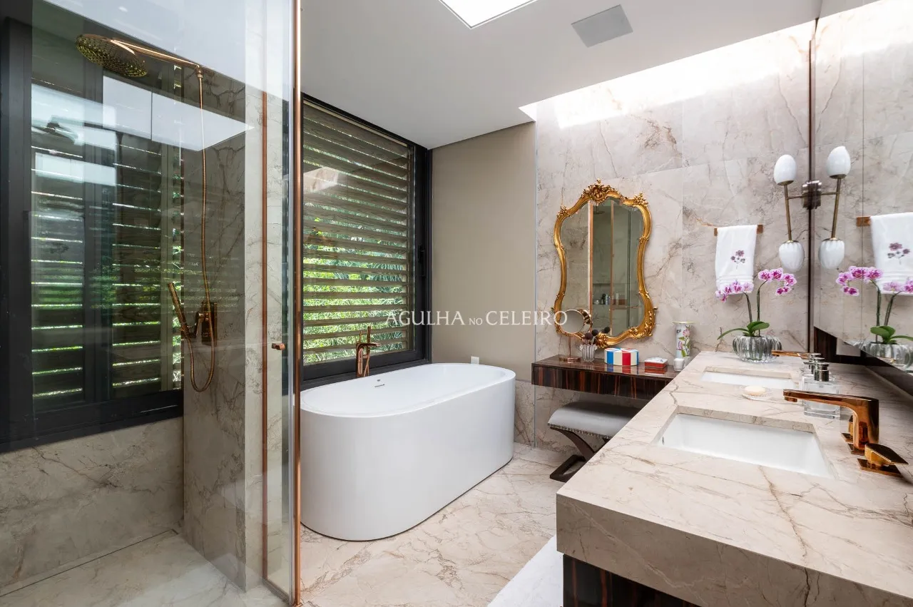 Casa maravilhosa em condomínio exclusivo à venda no Jardim Paulistano – 18680