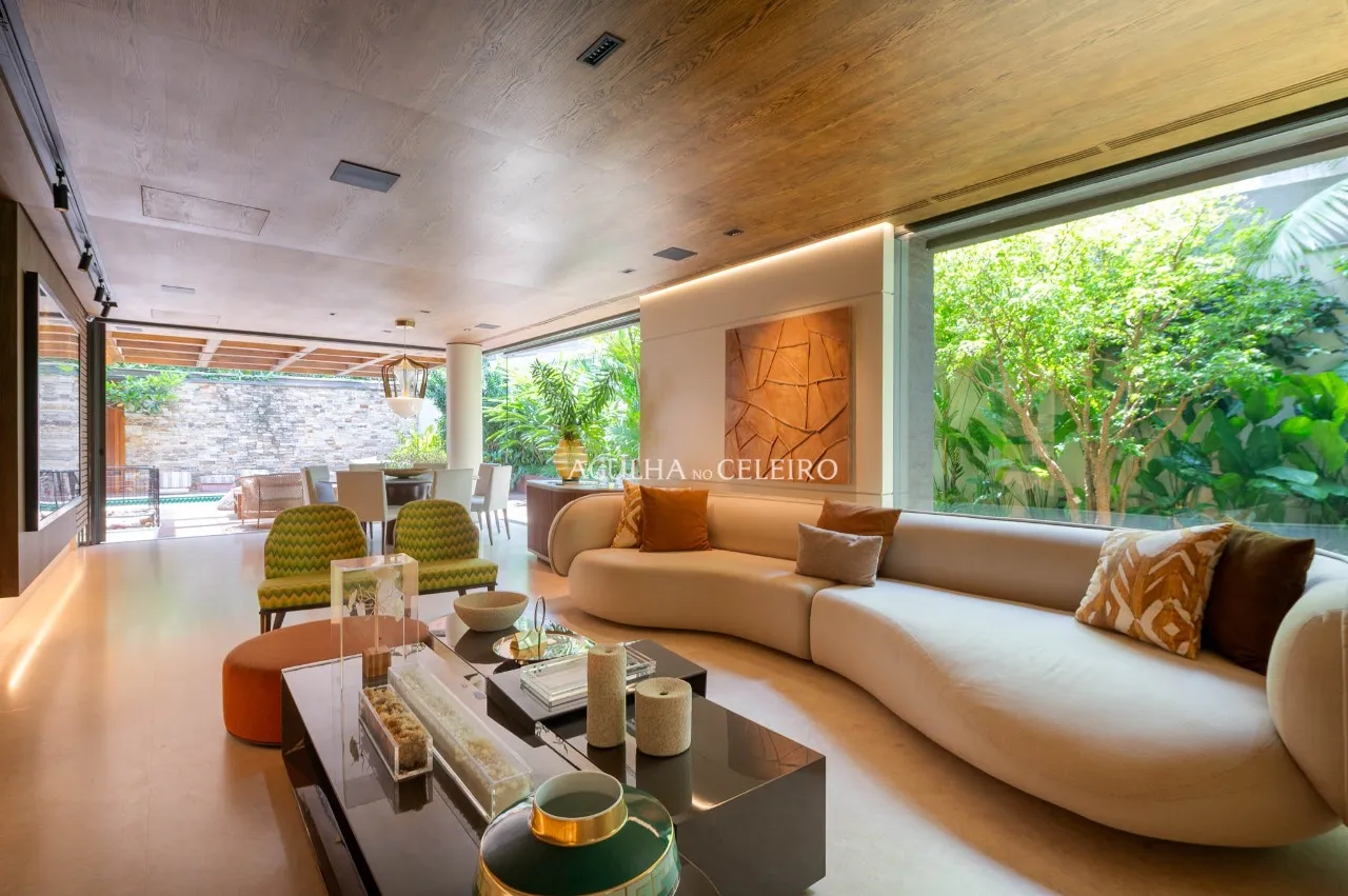 Casa maravilhosa em condomínio exclusivo à venda no Jardim Europa – 18680