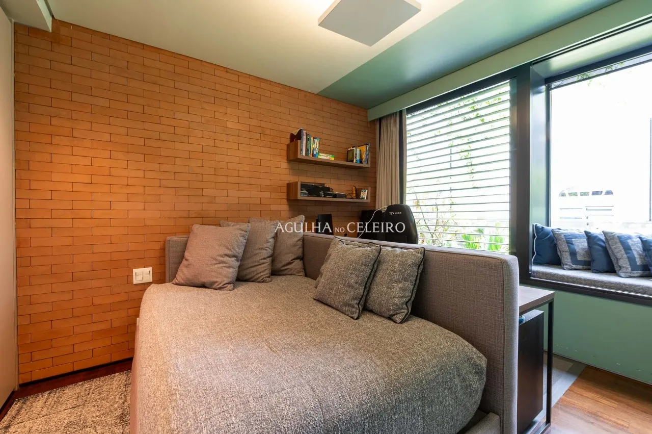 Casa maravilhosa em condomínio exclusivo à venda no Jardim Europa – 18680