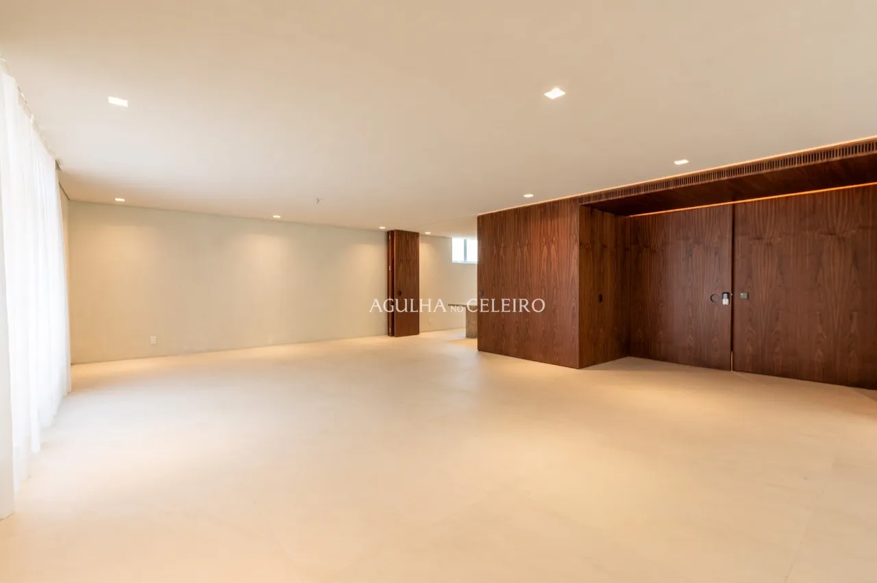 Apartamento reformado à venda próximo ao Paulistano no Jardim América – 19844