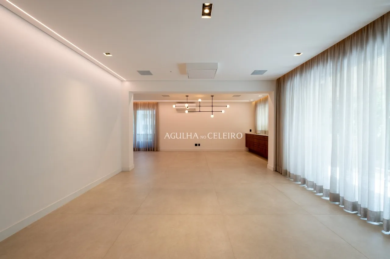 Apartamento Reformado no Itaim Bibi – 20873