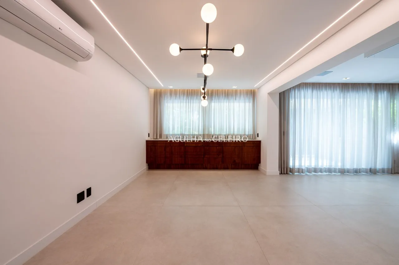 Apartamento Reformado no Itaim Bibi – 20873