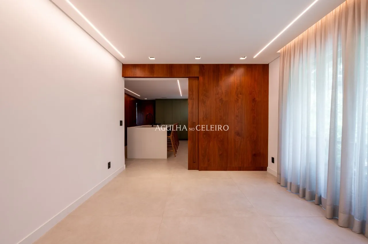 Apartamento Reformado no Itaim Bibi – 20873