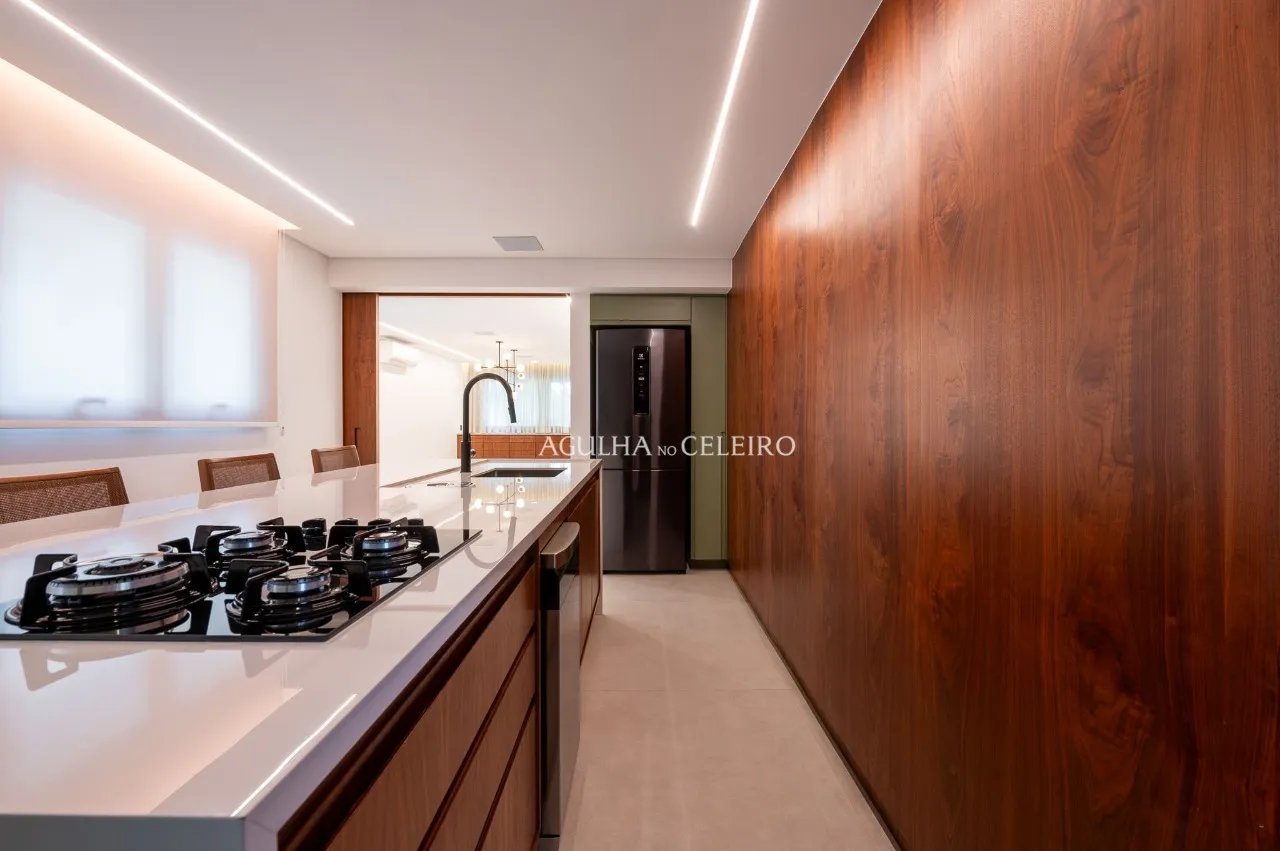 Apartamento Reformado no Itaim Bibi – 20873