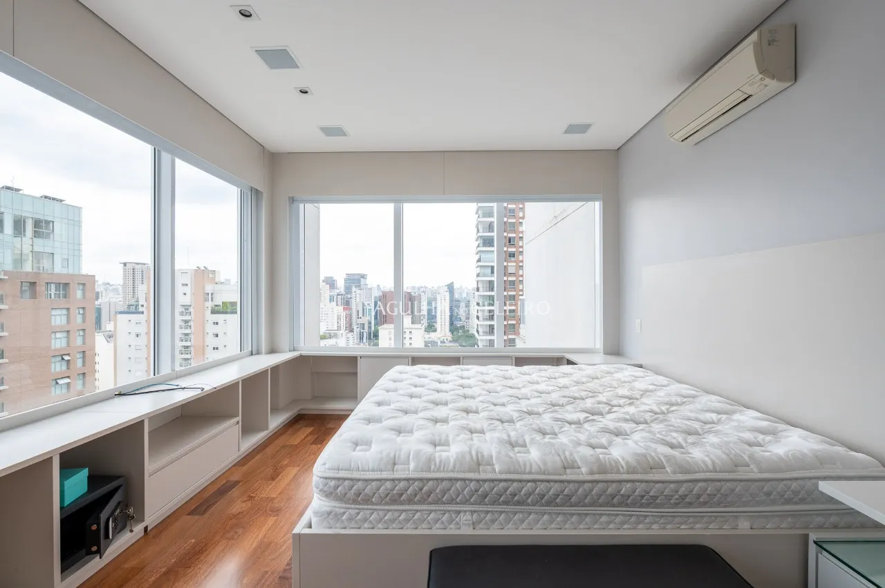 Cobertura de alto padrão com Vista Panorâmica no Itaim Bibi. – 21014