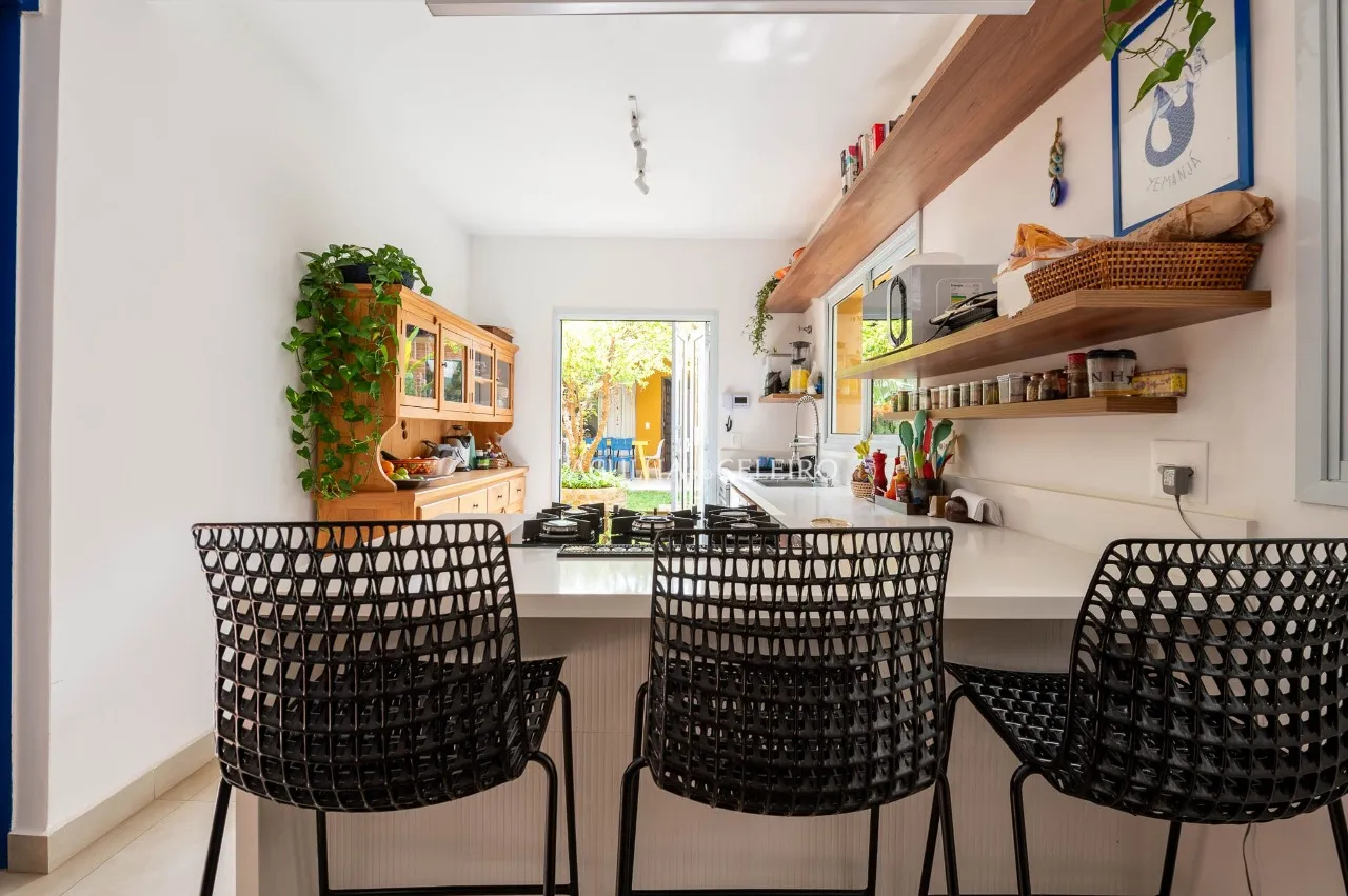 Casa charmosa à venda na Alto de Pinheiros. – 21015