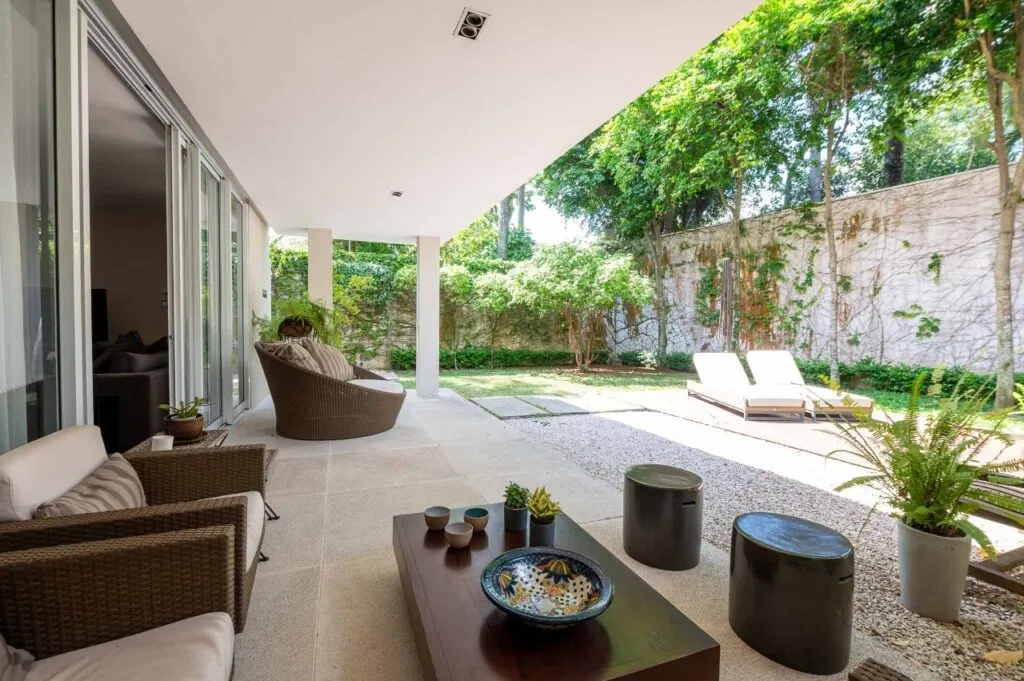 Casa com 4 suítes e jardim à venda na Vila Nova Conceição – 21044