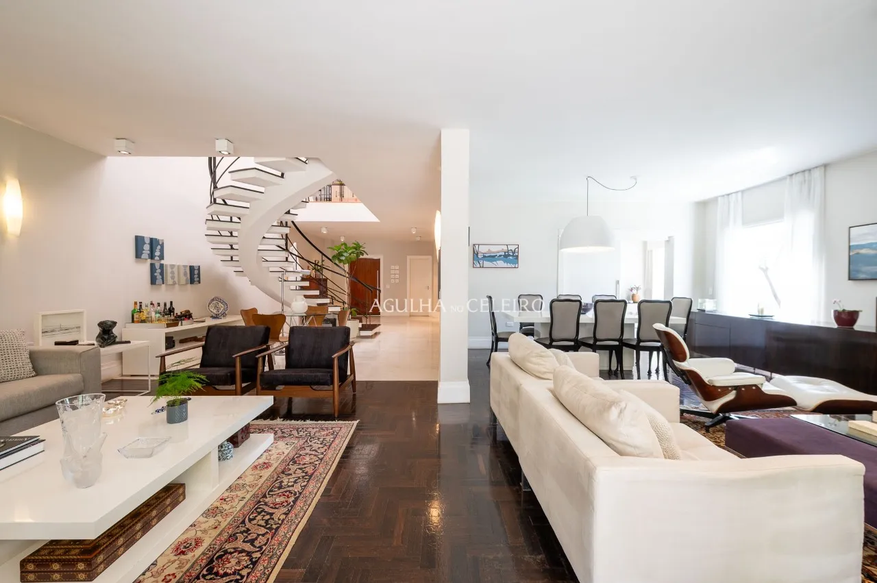 Casa com 4 suítes e jardim à venda na Vila Nova Conceição – 21044