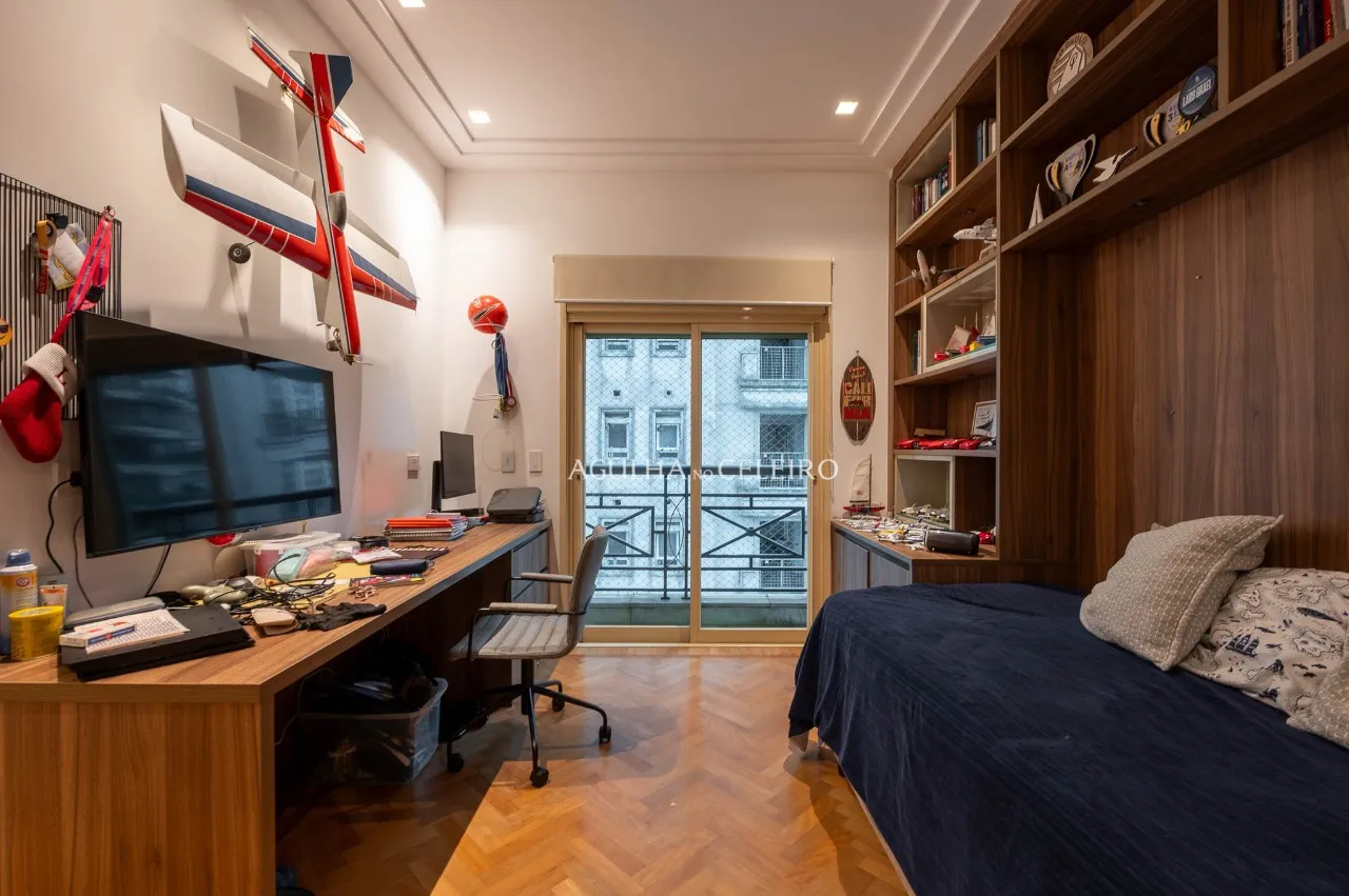 Apartamento lindo e espaçoso à venda no Itaim Bibi – 21051