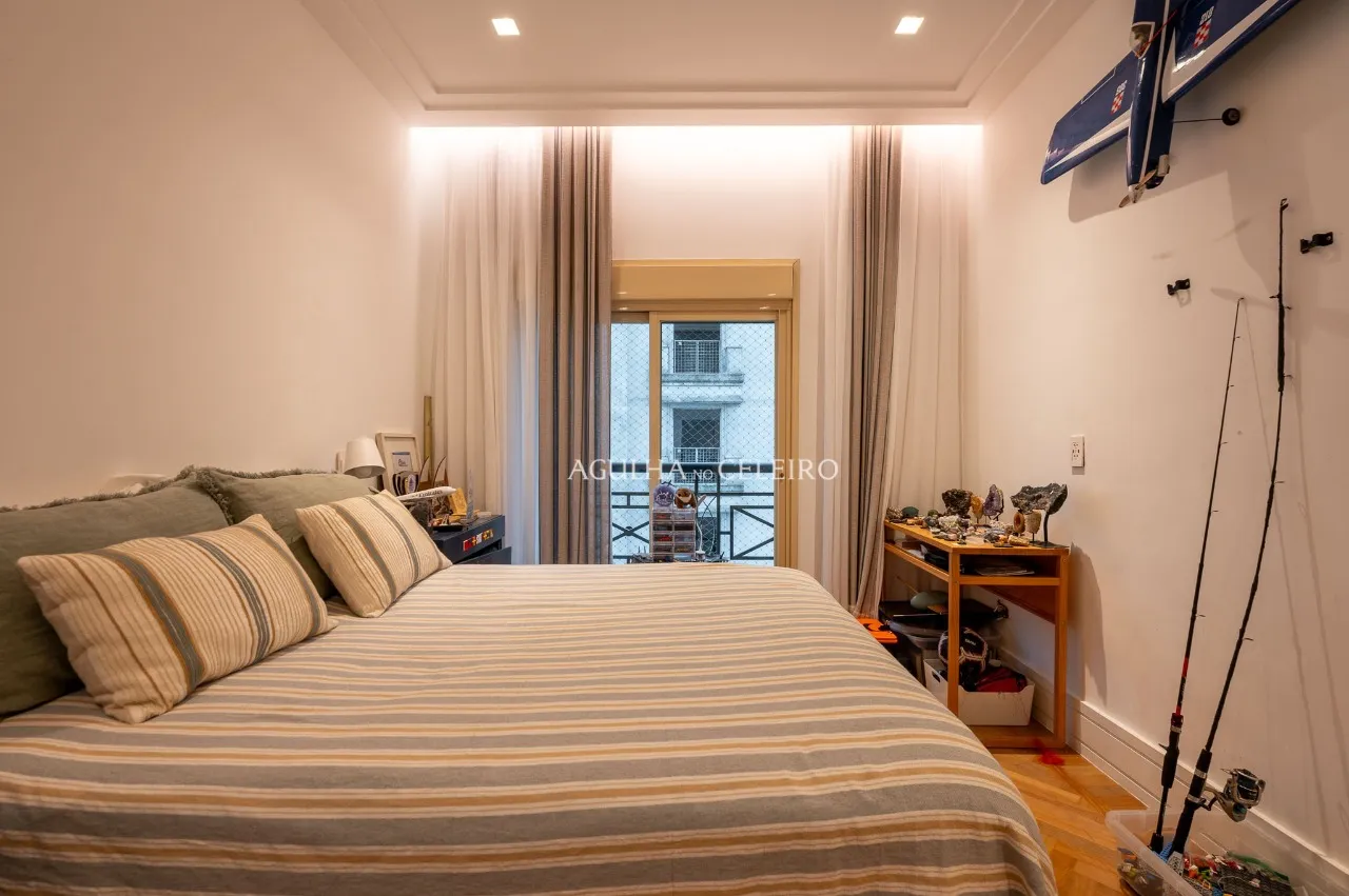 Apartamento lindo e espaçoso à venda no Itaim Bibi – 21051