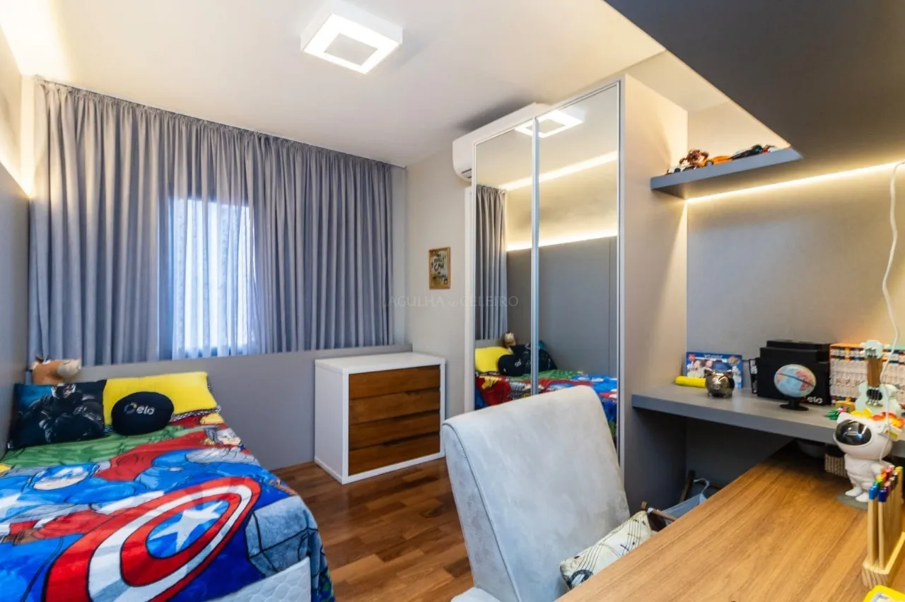 Apartamento á venda em Moema Pássaros – 21070