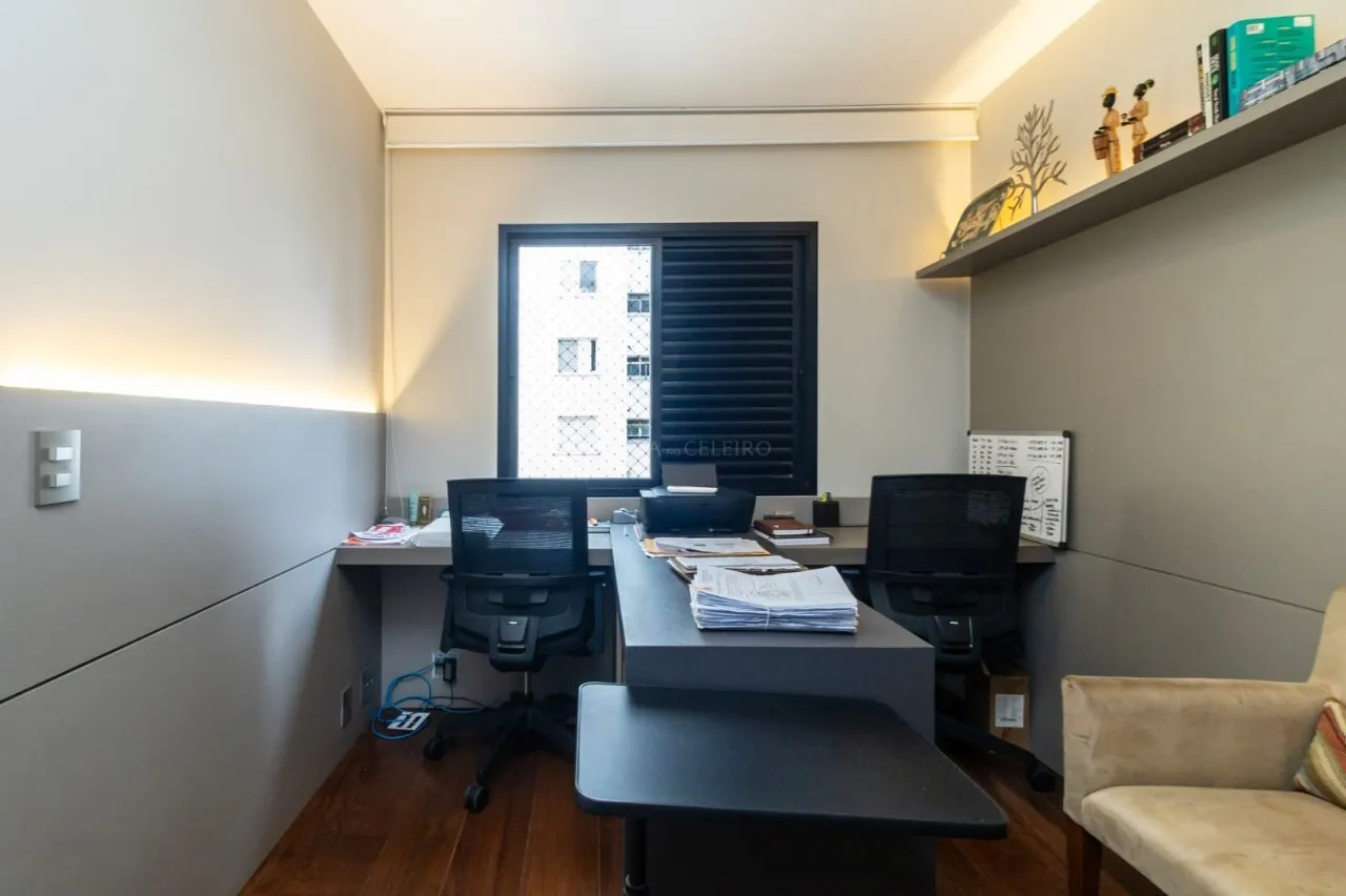 Apartamento á venda em Moema Pássaros – 21070