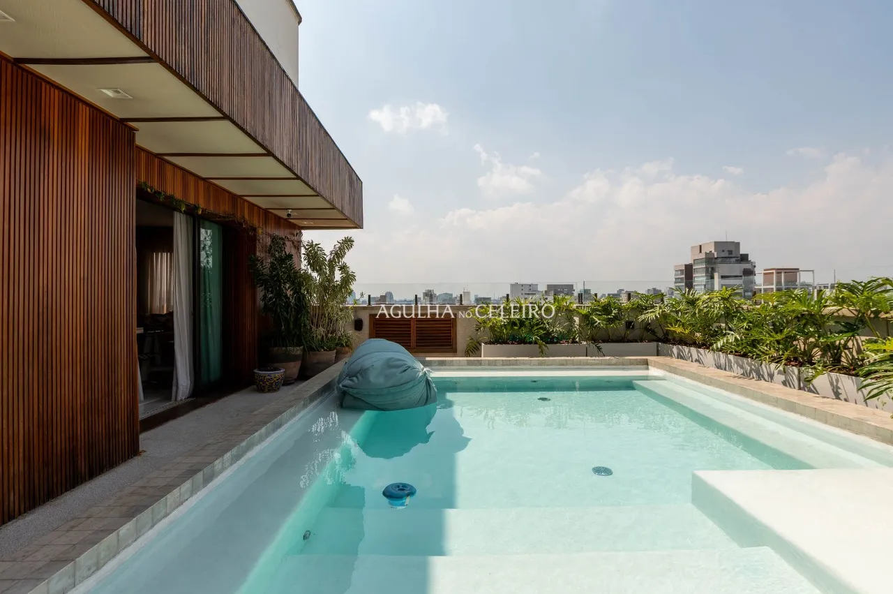 Cobertura maravilhosa com piscina aquecida à venda em Moema – 21088