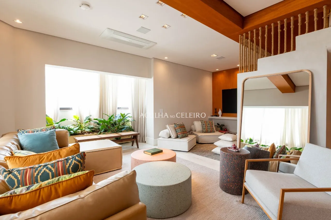 Cobertura maravilhosa com piscina aquecida à venda em Moema – 21088