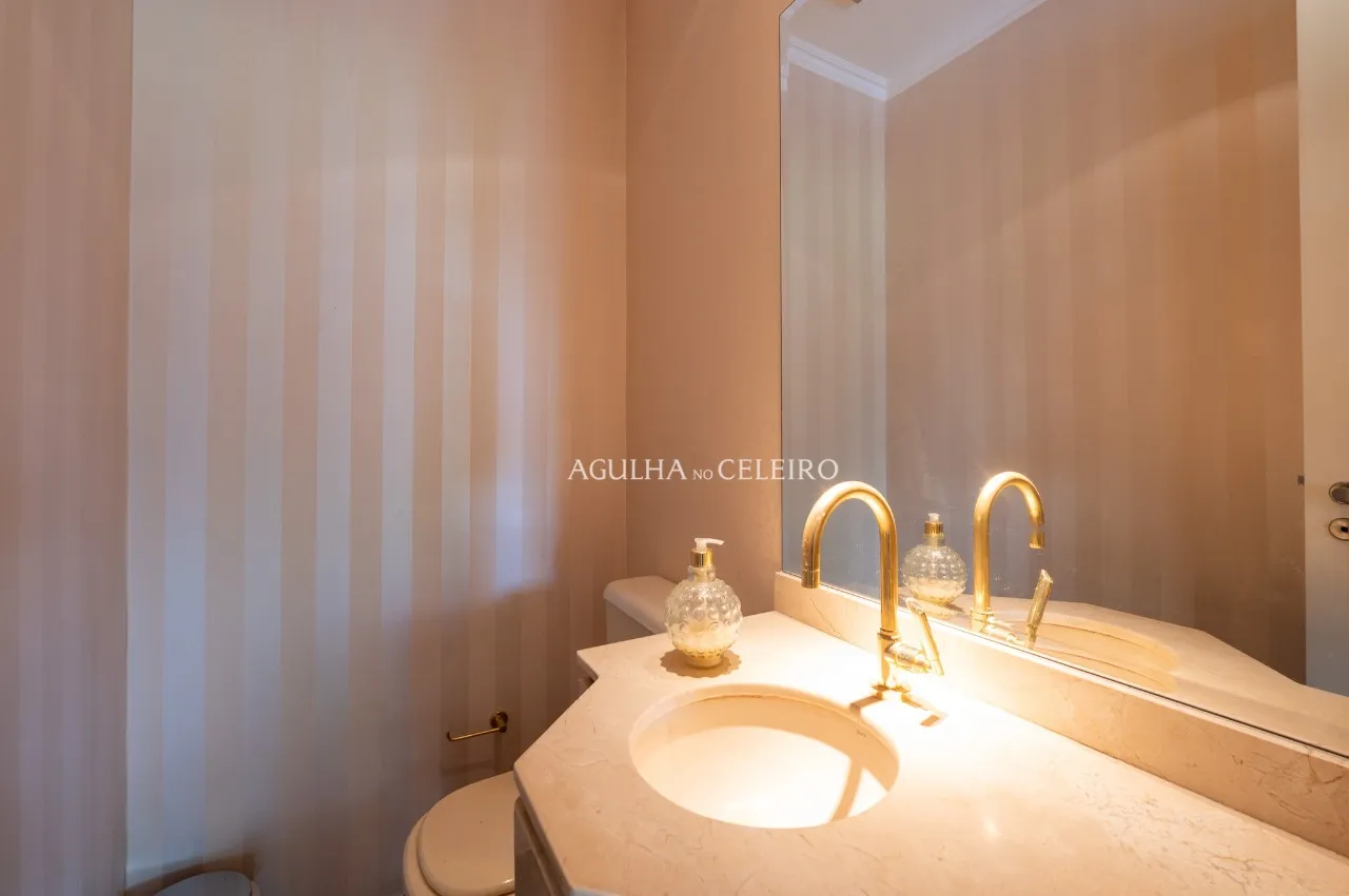 Apartamento espaçoso e com muita luz natural à venda na Vila Mariana – 21092