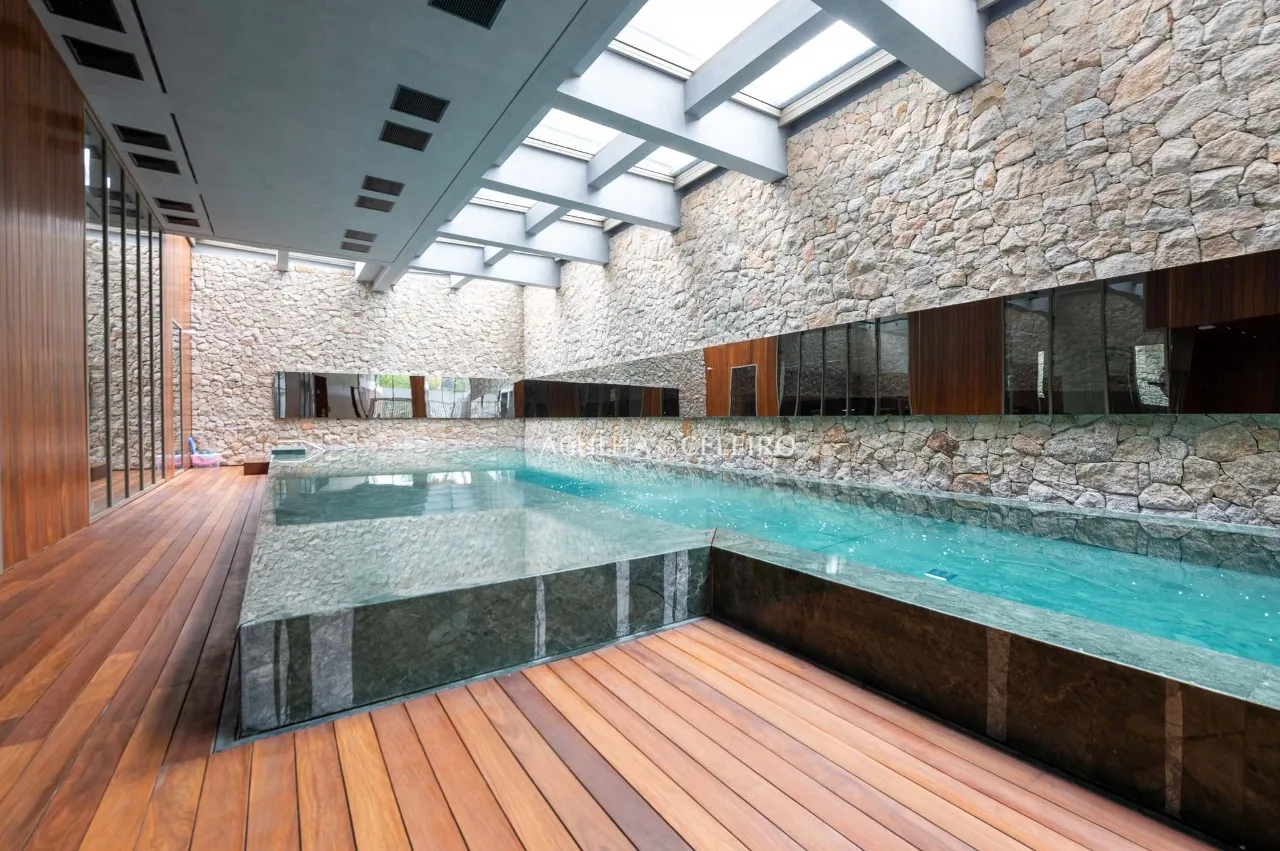 Apartamento novo na melhor localização da Vila Nova Conceição – 21095