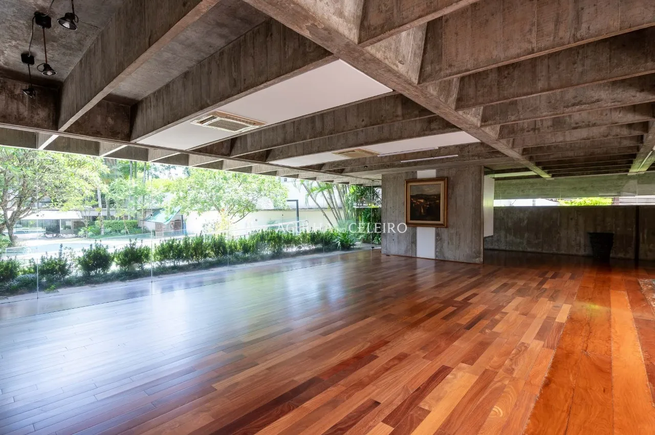 Residência modernista no Jardim Luzitânia com vista para o Parque Ibirapuera. – 21106