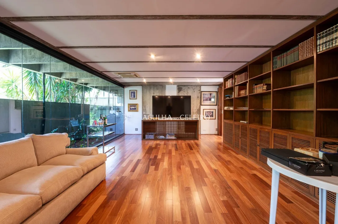 Residência modernista no Jardim Luzitânia com vista para o Parque Ibirapuera. – 21106