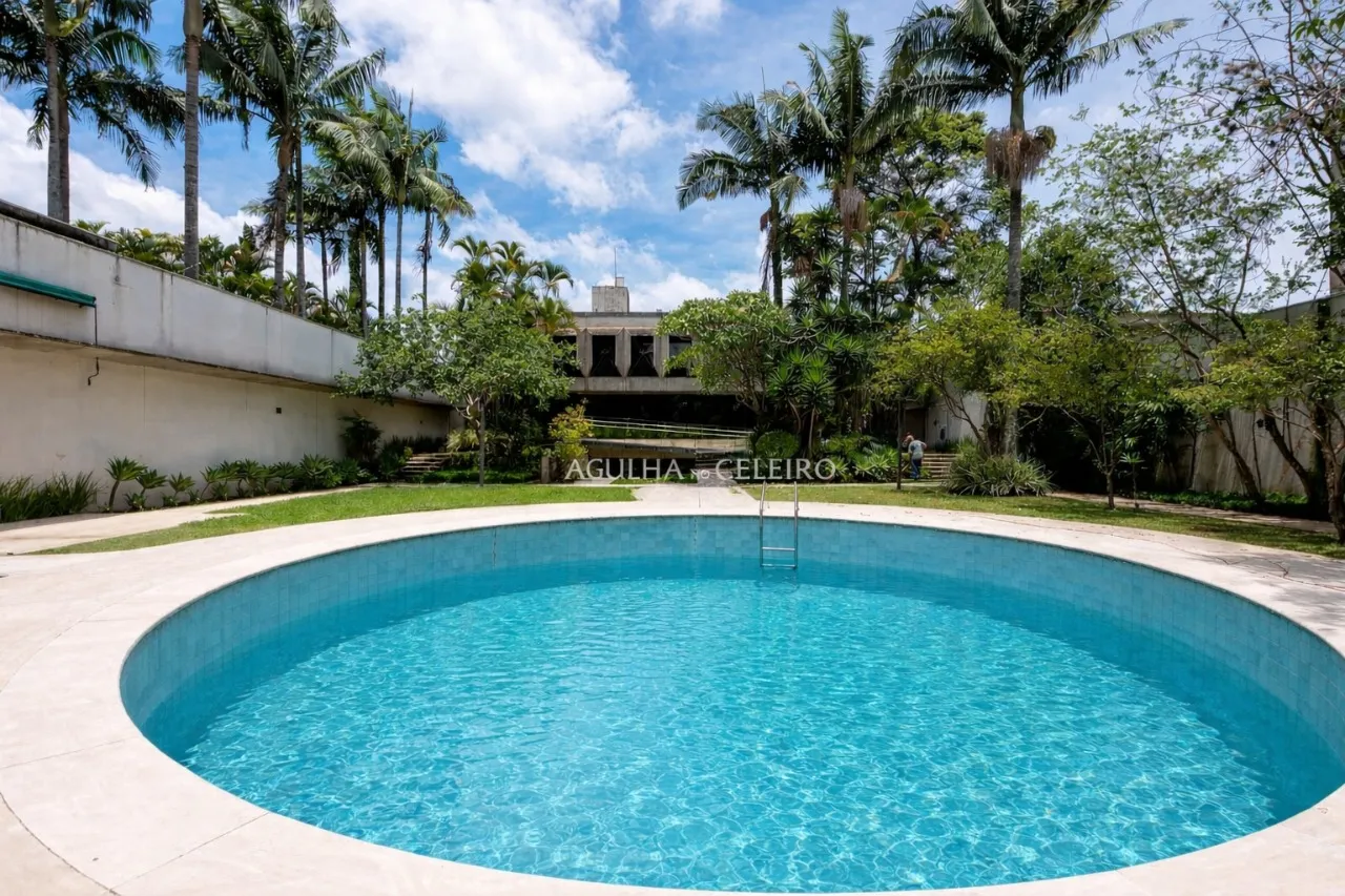 Residência modernista no Jardim Luzitânia com vista para o Parque Ibirapuera. – 21106